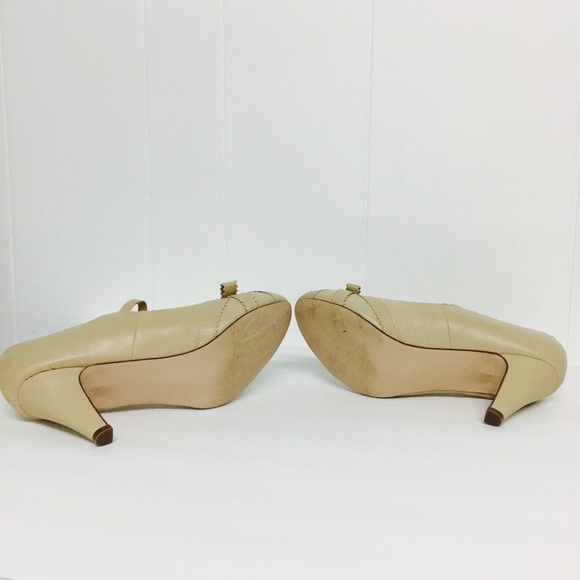 Size 10 Tan Retro Pinup Mary Jane Heels Classics - Picture 7 of 7